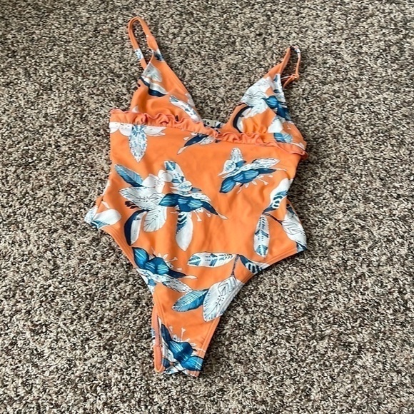 MINKPINK - Enchanted Forest One Piece - Multi color swim suit - Picture 4 of 9